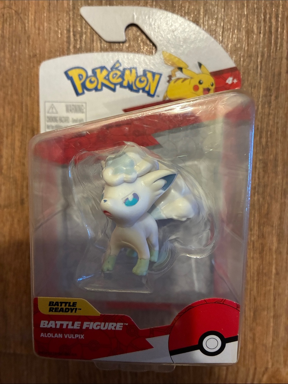 Pokemon Alolan Vulpix Figure - White with Blue Accents